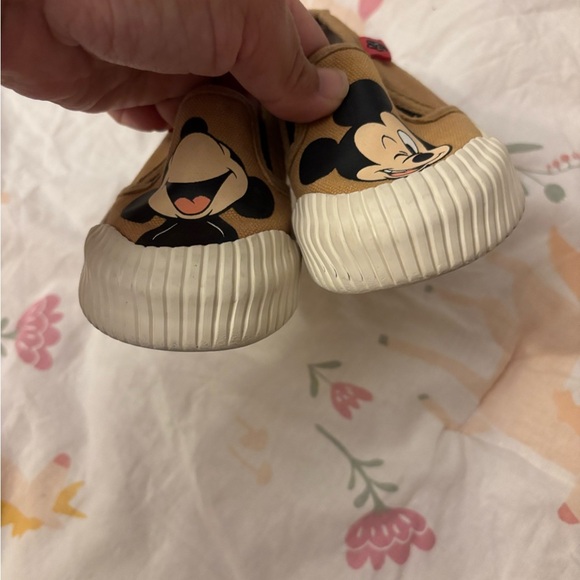 Kids Zara Tan Sneakers Soft Fabric Slip-On - Picture 4 of 4